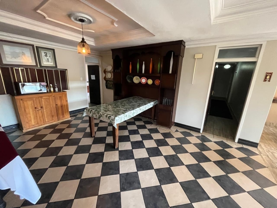 19 Bedroom Property for Sale in Universitas Free State